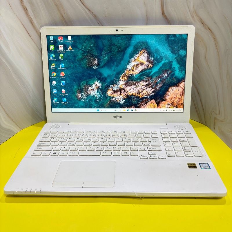 Win11 LIFEBOOK Office メモリ8GB 新品SSD240GB 美品LIFEBOOK Corei7 Win11 Office付 SSD240GB - メルカリ