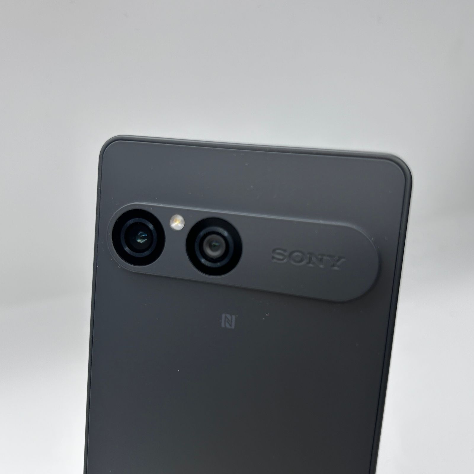 Xperia 10 VII SO-52F 128GB チャコール docomo Aランク SIMフリー