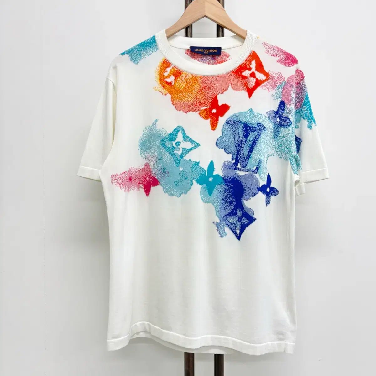 Louis Vuitton ウォーター COLOR ニット 半袖Tシャツ 74,401円