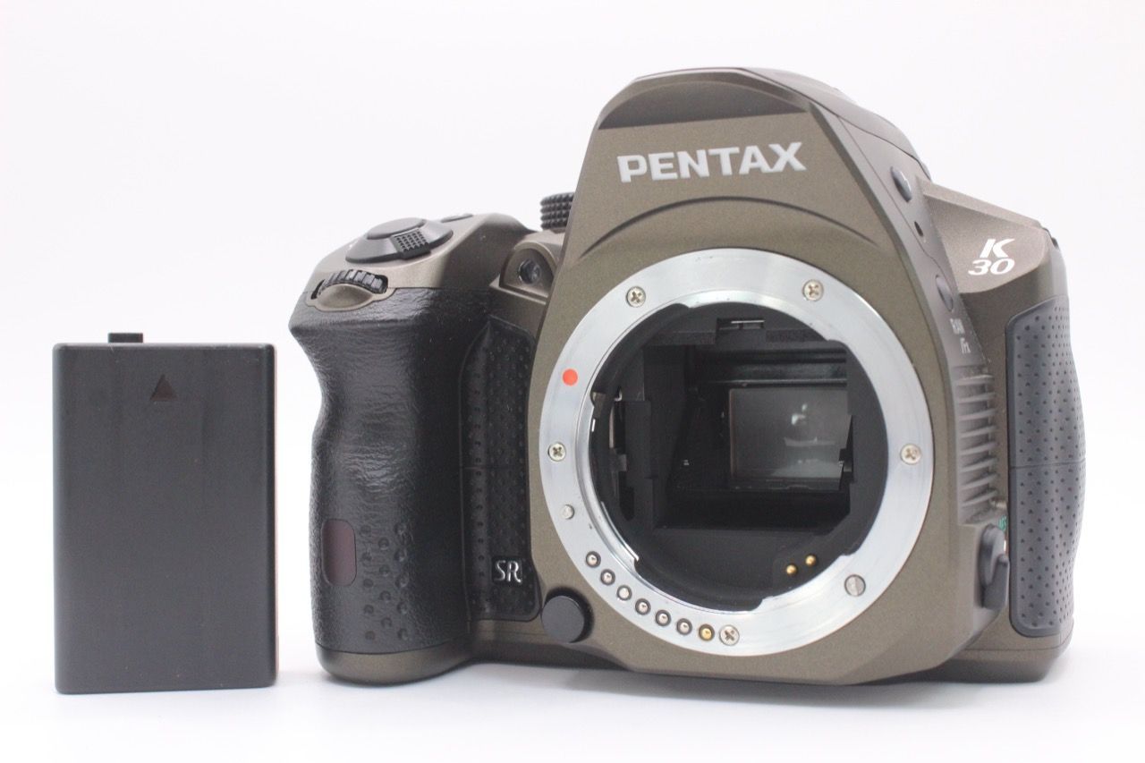 ★美品★ ペンタックス PENTAX K-30 シルキーグリーン ショット数 996回 #3343@d RO4993