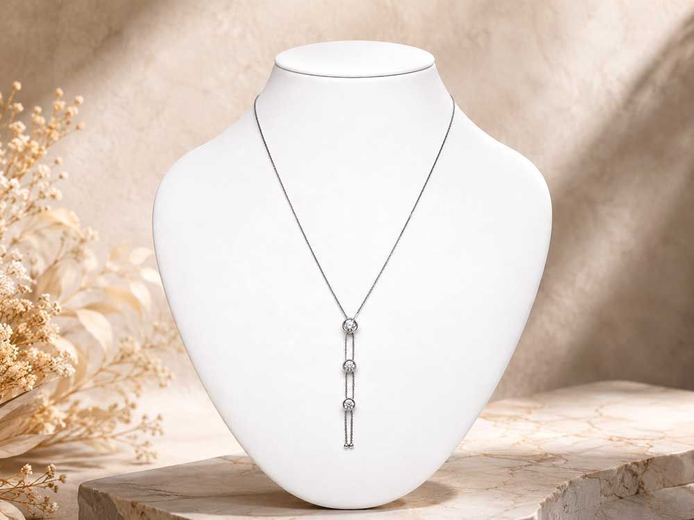 タサキ ３ストーンダイヤモンド トリロジーネックレス K18WG 5.99g 保証書付き　Jewelry TASAKI Dia0.59ct Necklace