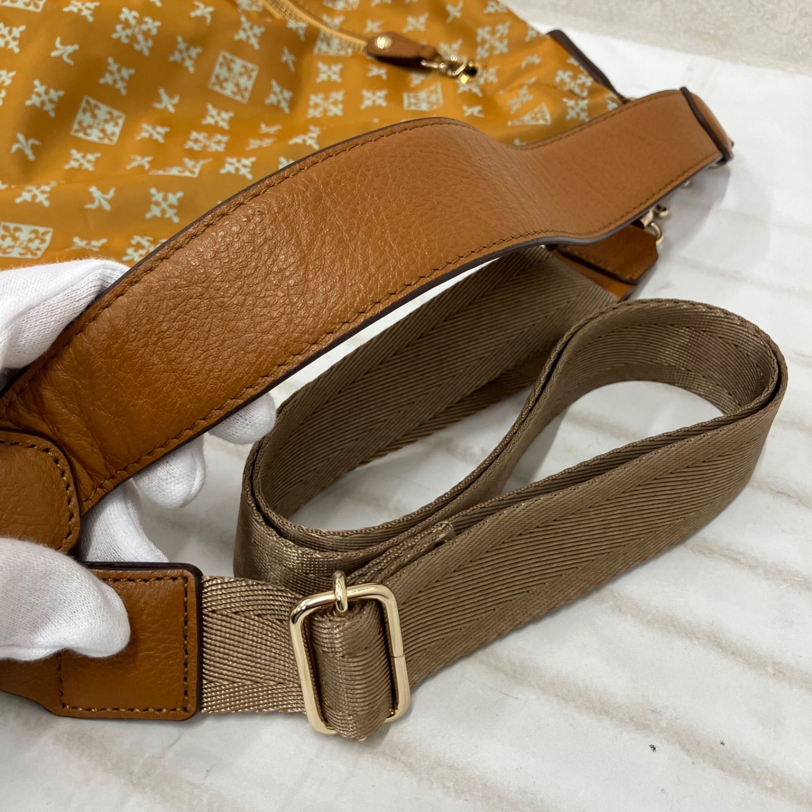 美品 russet ラシット ワンショルダーバッグ イエローブラウン 