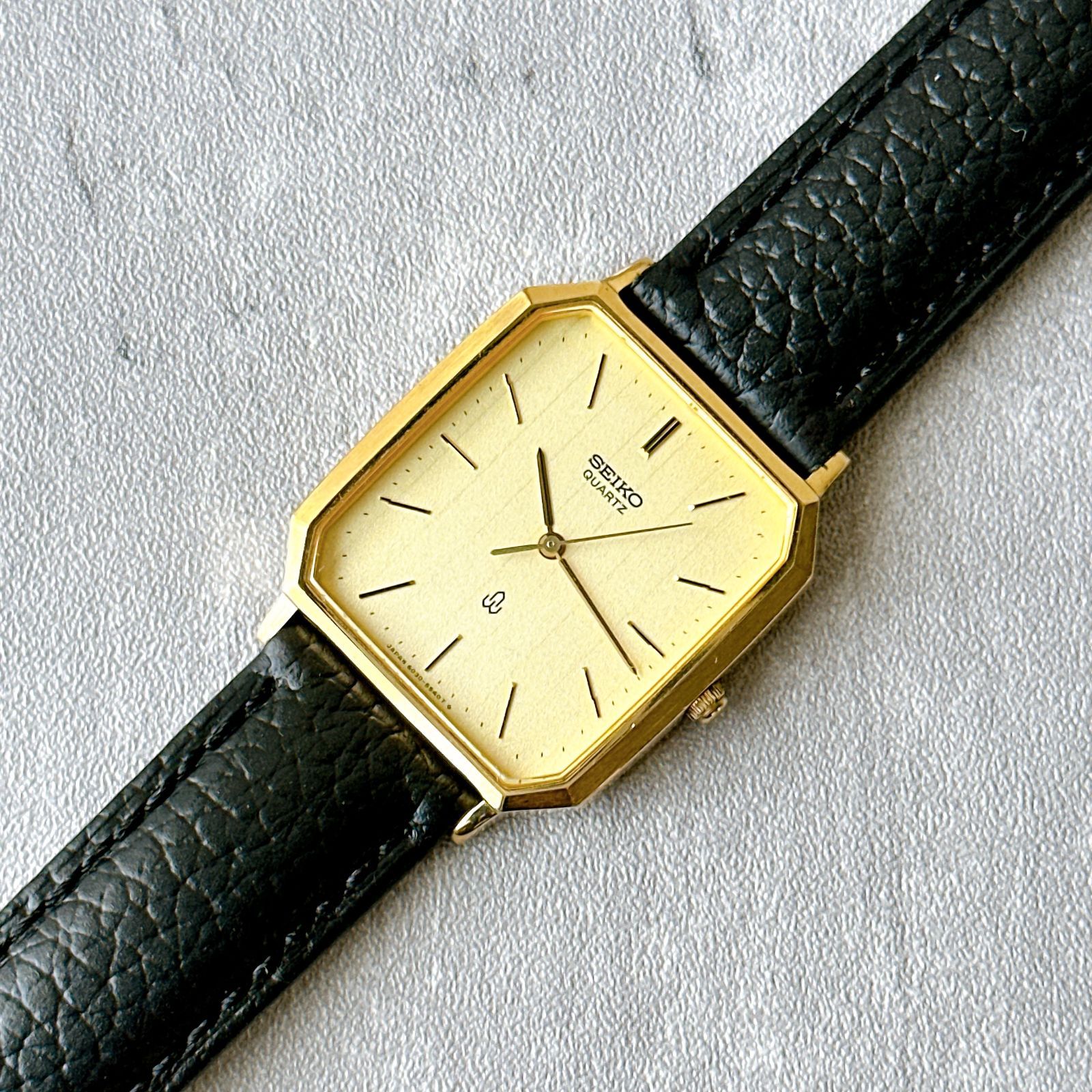 SEIKO Quartz セイコー 6030-5470 八角ケース メンズ腕時計 ゴールド文字盤 薄型 ドレスウォッチ ヴィンテージ セイコー クォーツ 日本製