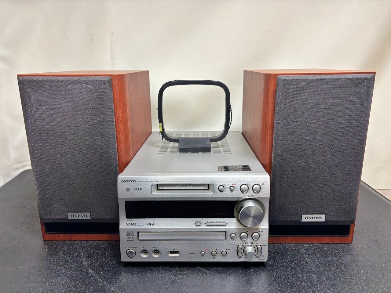 本体のみに変更　ONKYO オンキョー FR−N7EX CD MD チューナーアンプ