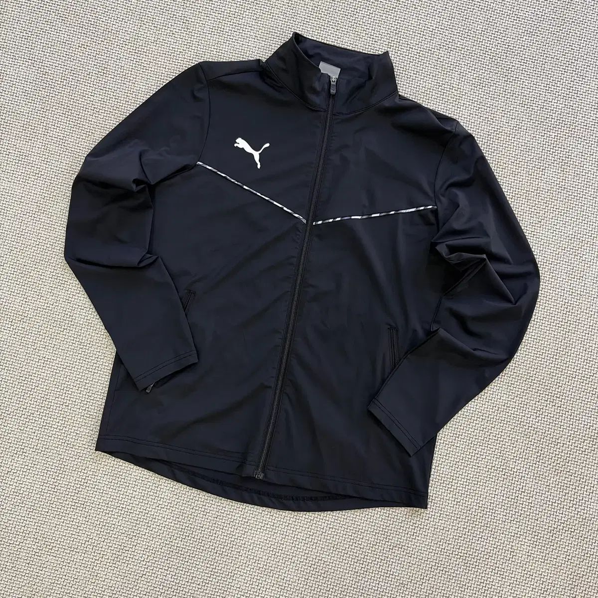 プーマ ウインドブレーカー PUMA ジャケット ウィンドブレーカー 
