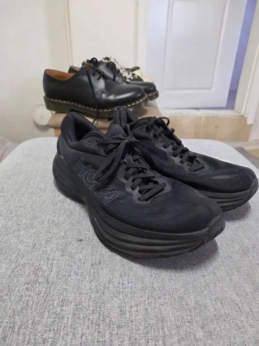 HOKA ONE ONE ホカオネオネ ボンダイ8 11e 290サイズ