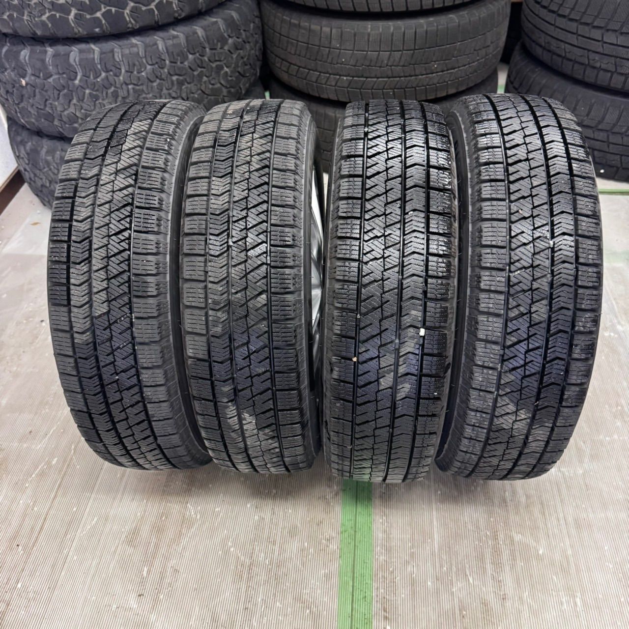 中古スタッドレス 日産純正 14インチ 4.5j +46 PCD100 ブリヂストン 