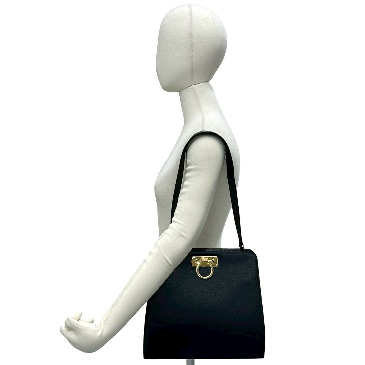 極 美品 Salvatore Ferragamo サルヴァトーレフェラガモ ヴィンテージ