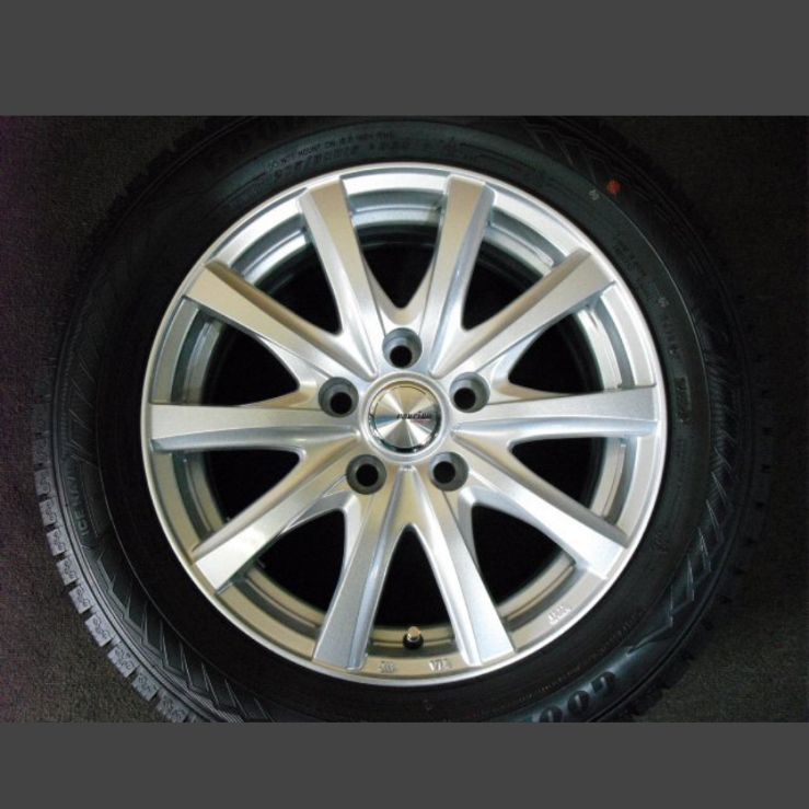 T-2223)本州送料無料 超バリ山 グッドイヤー 205/60R16 23年製 90ノア