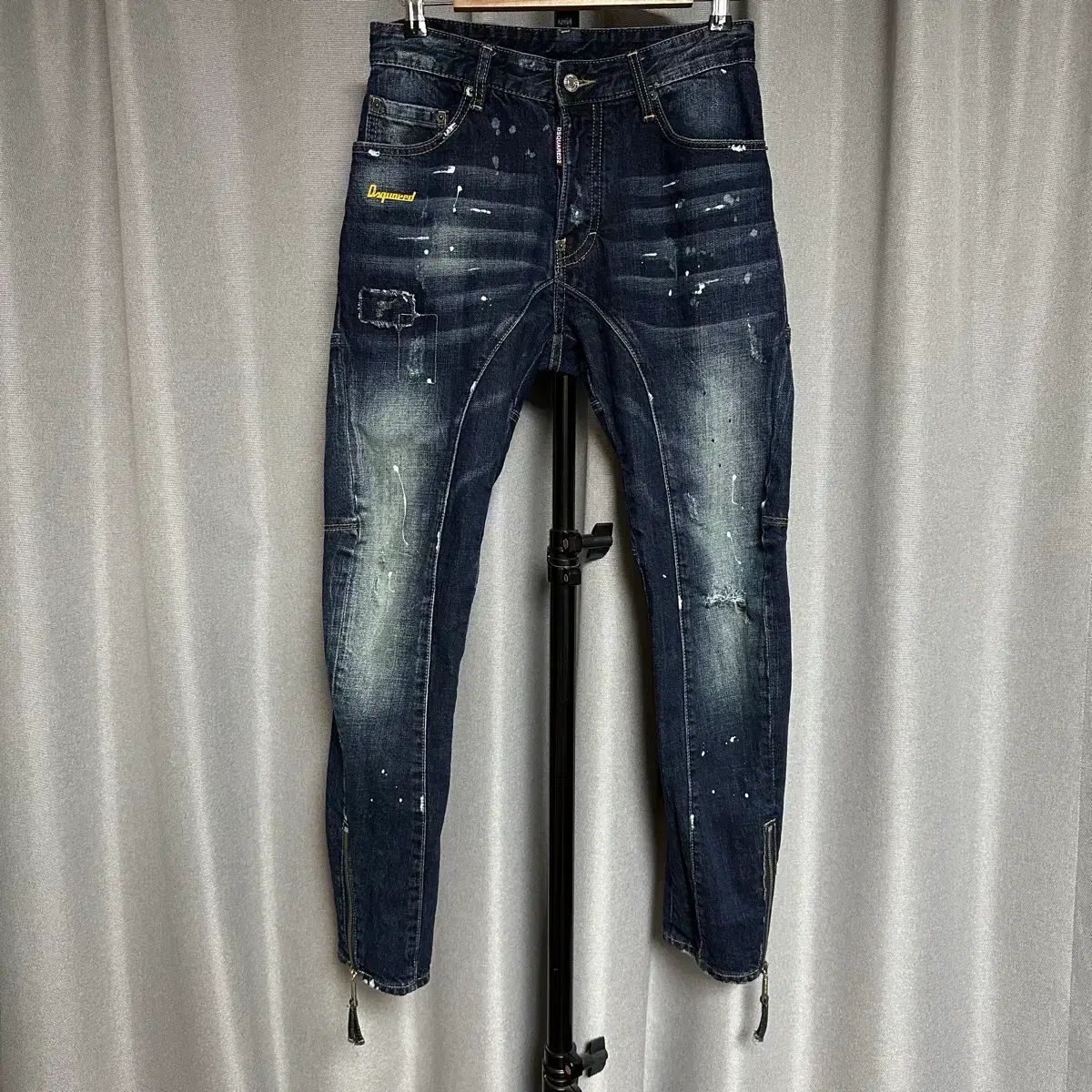 DSQUARED2 コルマイナ バイカー ペインティング デニム 46