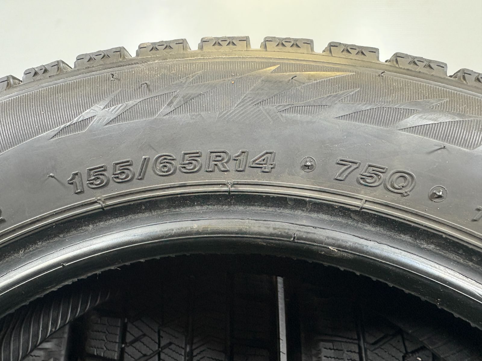 送料無料☆155/65R14 ブリヂストン VRX2 2022年製 4本 冬 タイヤ