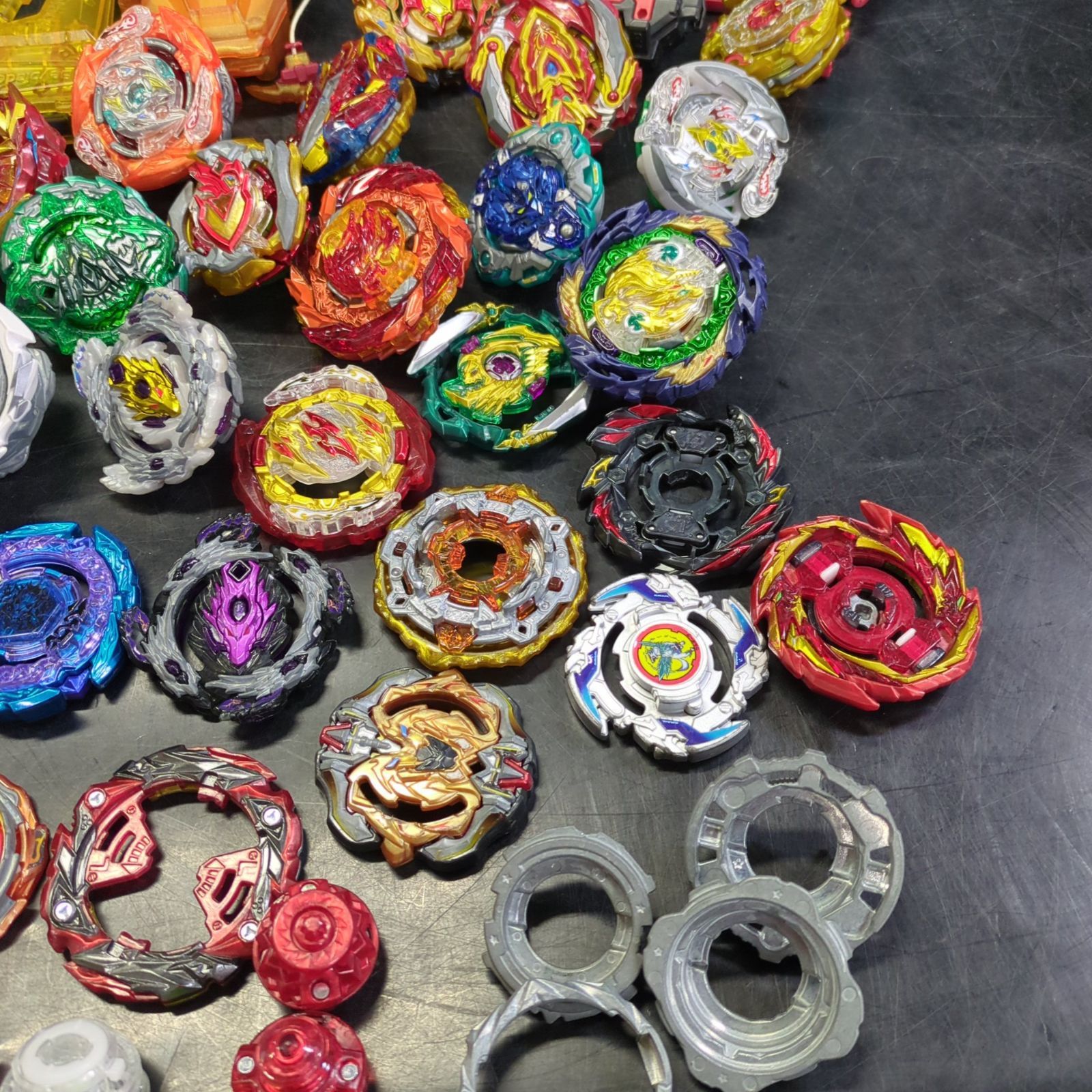 D20537】ジャンク ベイブレード 大量 まとめ売り - メルカリ