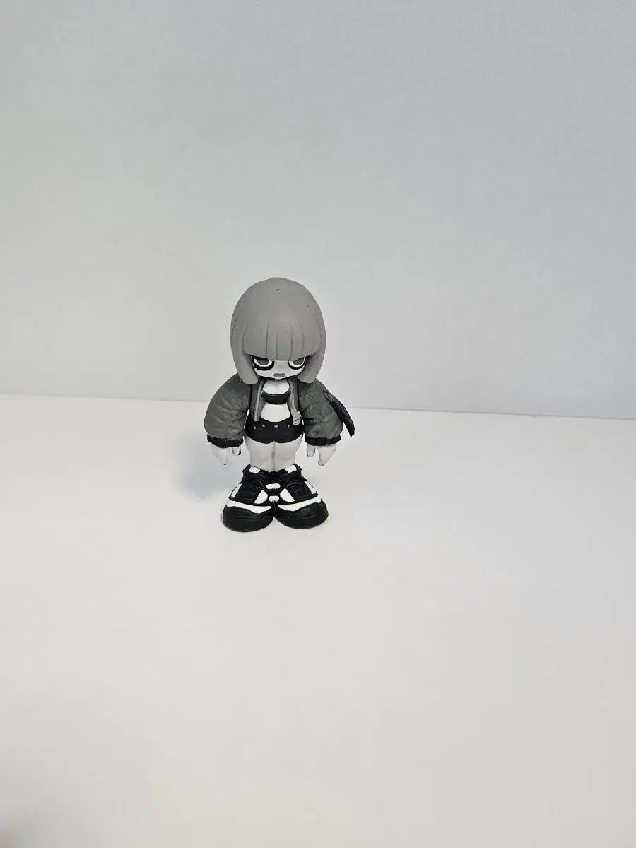 ムービック フィギュア シークレットハニー ガチャ 出品