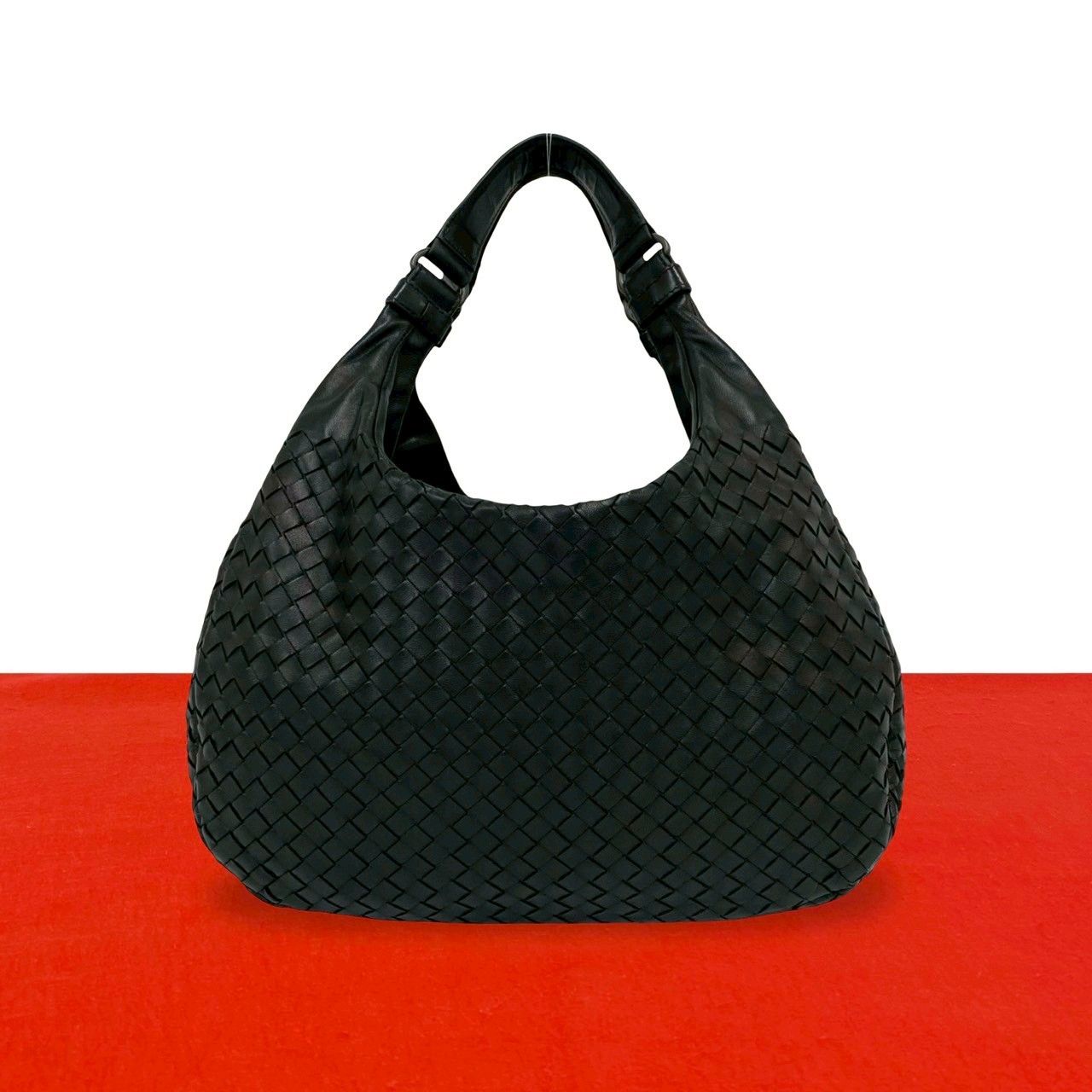 極 美品 BOTTEGA VENETA ボッテガヴェネタ イントレチャート レザー 本
