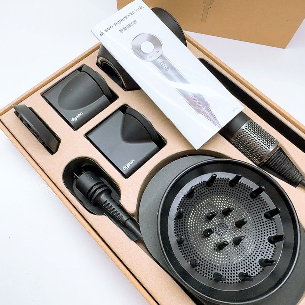 付属品完備＊安心の動作保証》 ダイソン ドライヤー HD03 Dyson