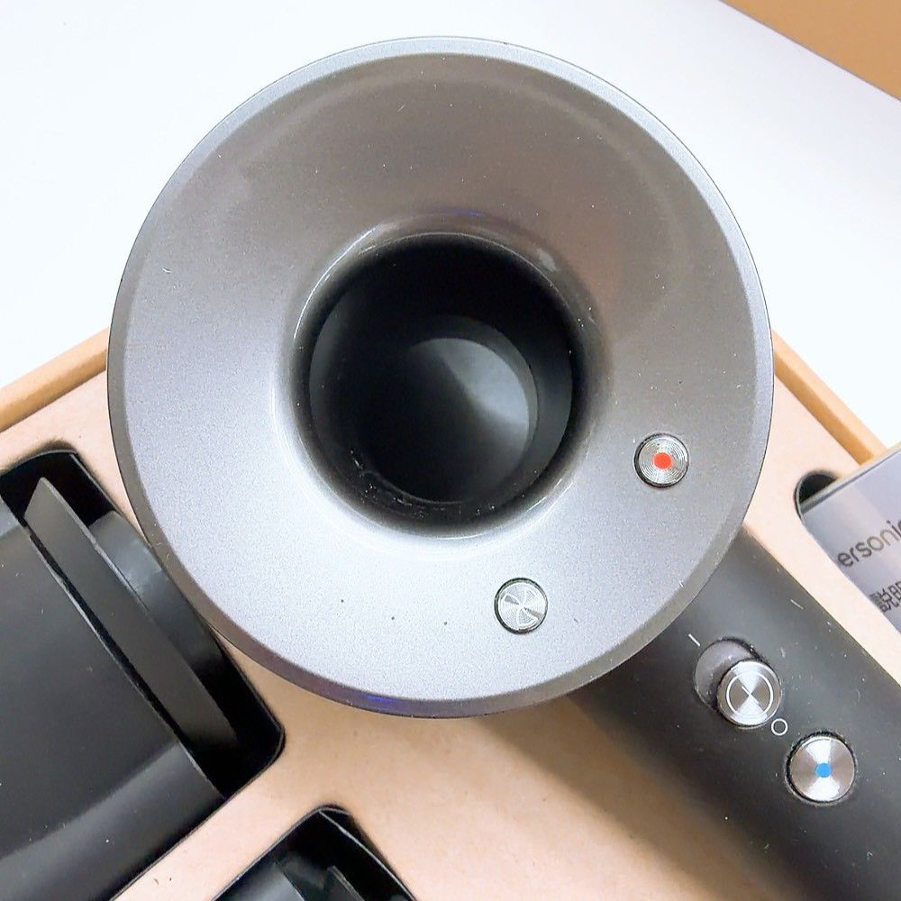 付属品完備＊安心の動作保証》 ダイソン ドライヤー HD03 Dyson