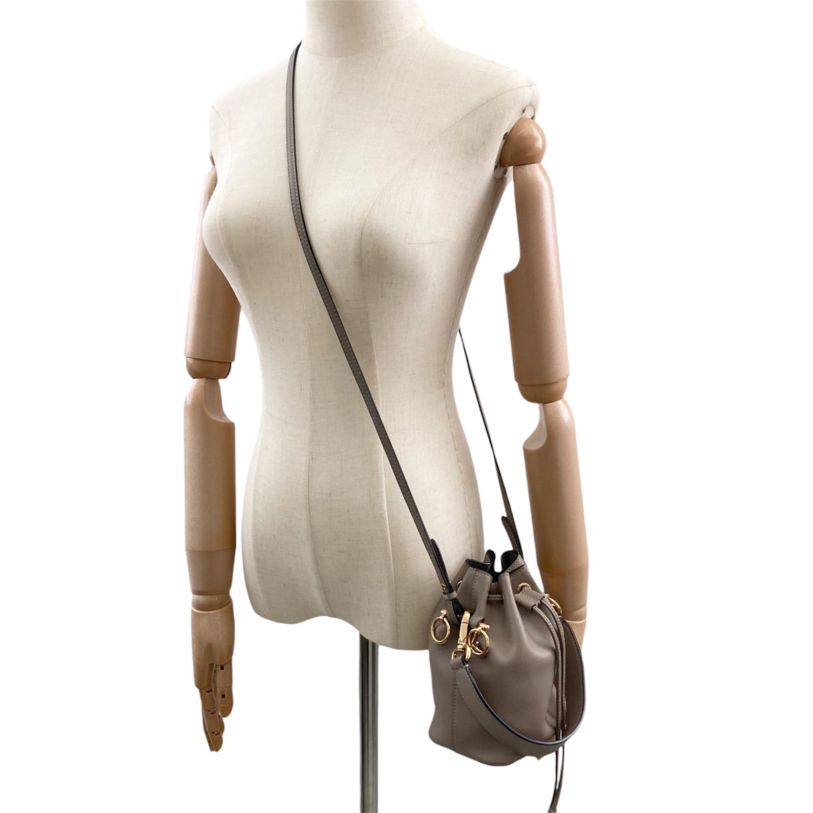 最終値下げ】FENDI フェンディ ミニ モントレゾール 8BS010 ショルダー 