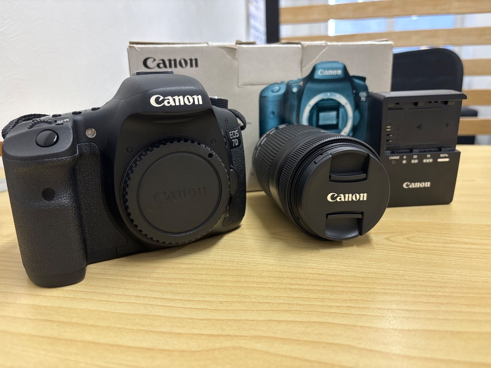 Canon EOS 7D デジタル一眼レフカメラ 動作確認済み