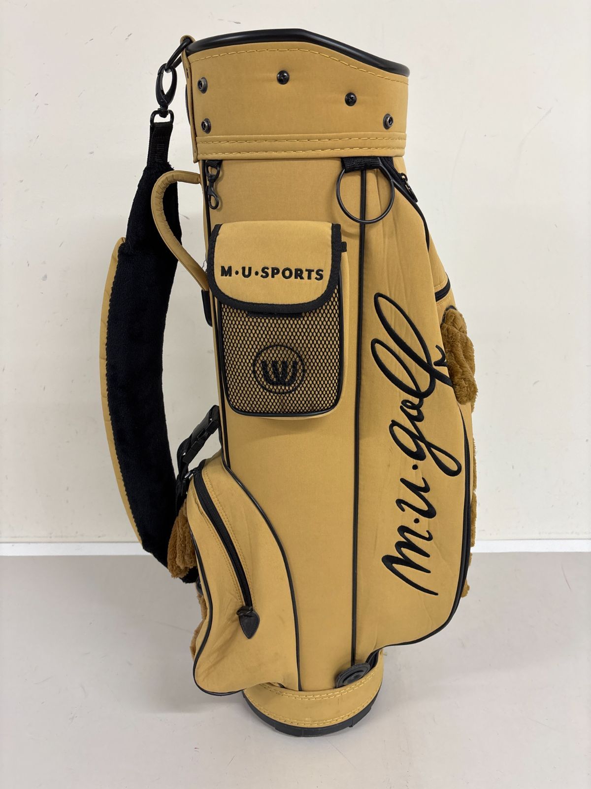 送料無料【美品】M・U SPORTS ミエコウエサコ キャディバッグ アーモ 