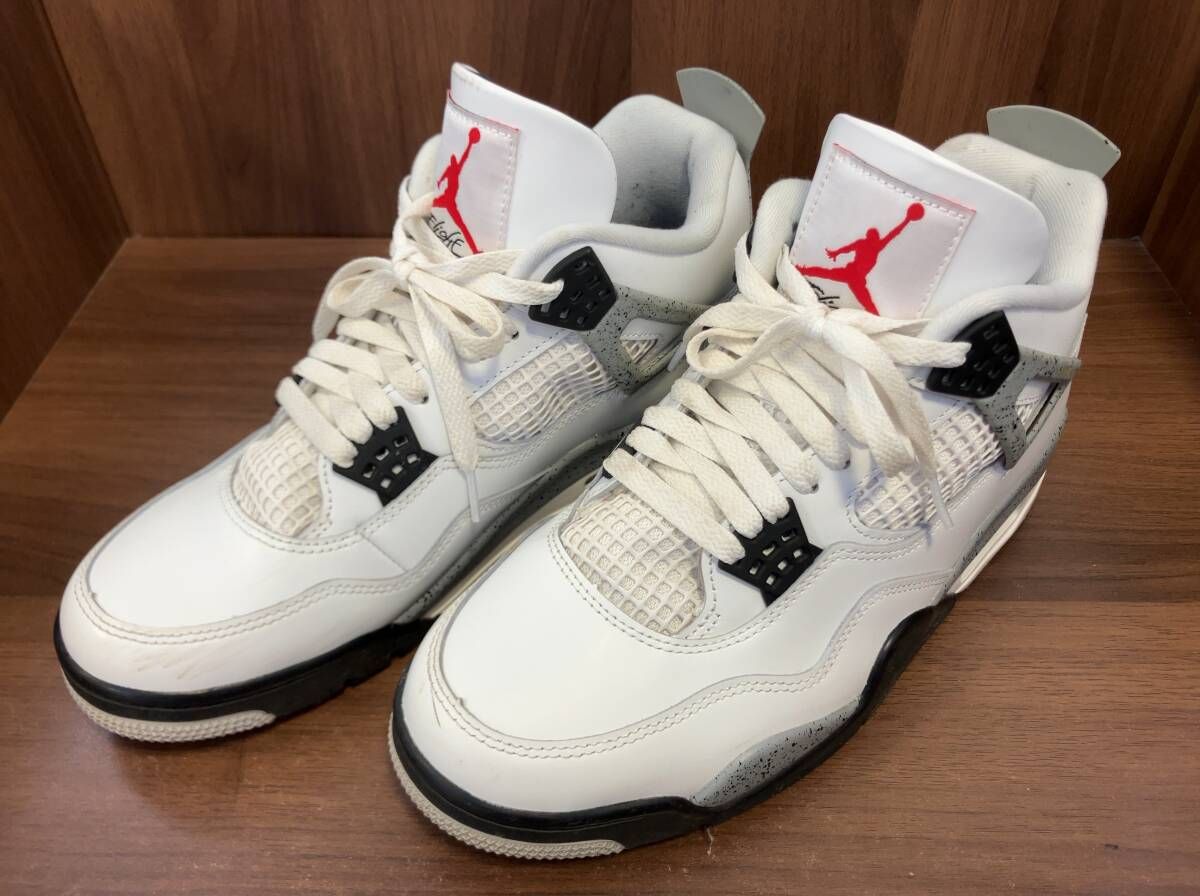 NIKE ナイキ スニーカー FV5029-100 AIR JORDAN 4 RETRO White/Cement