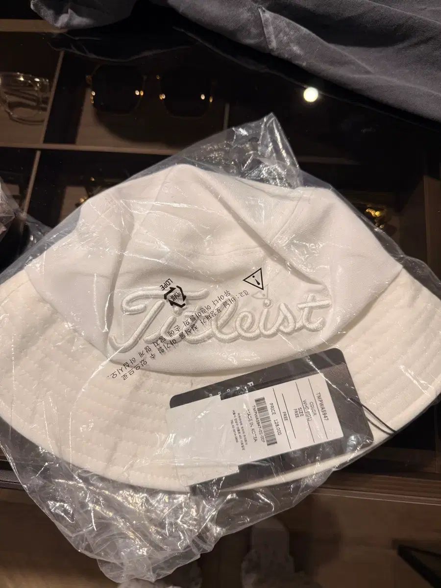 Titleist バケットハット 帽子 128000円 新品