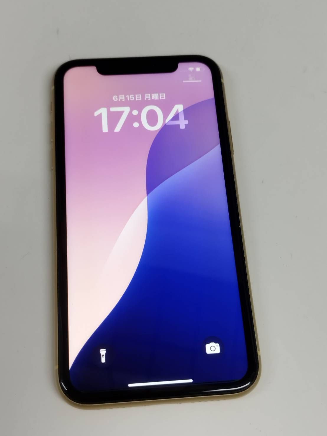 iPhone XR 128GB イエロー SIMフリー バッテリー85% - メルカリ