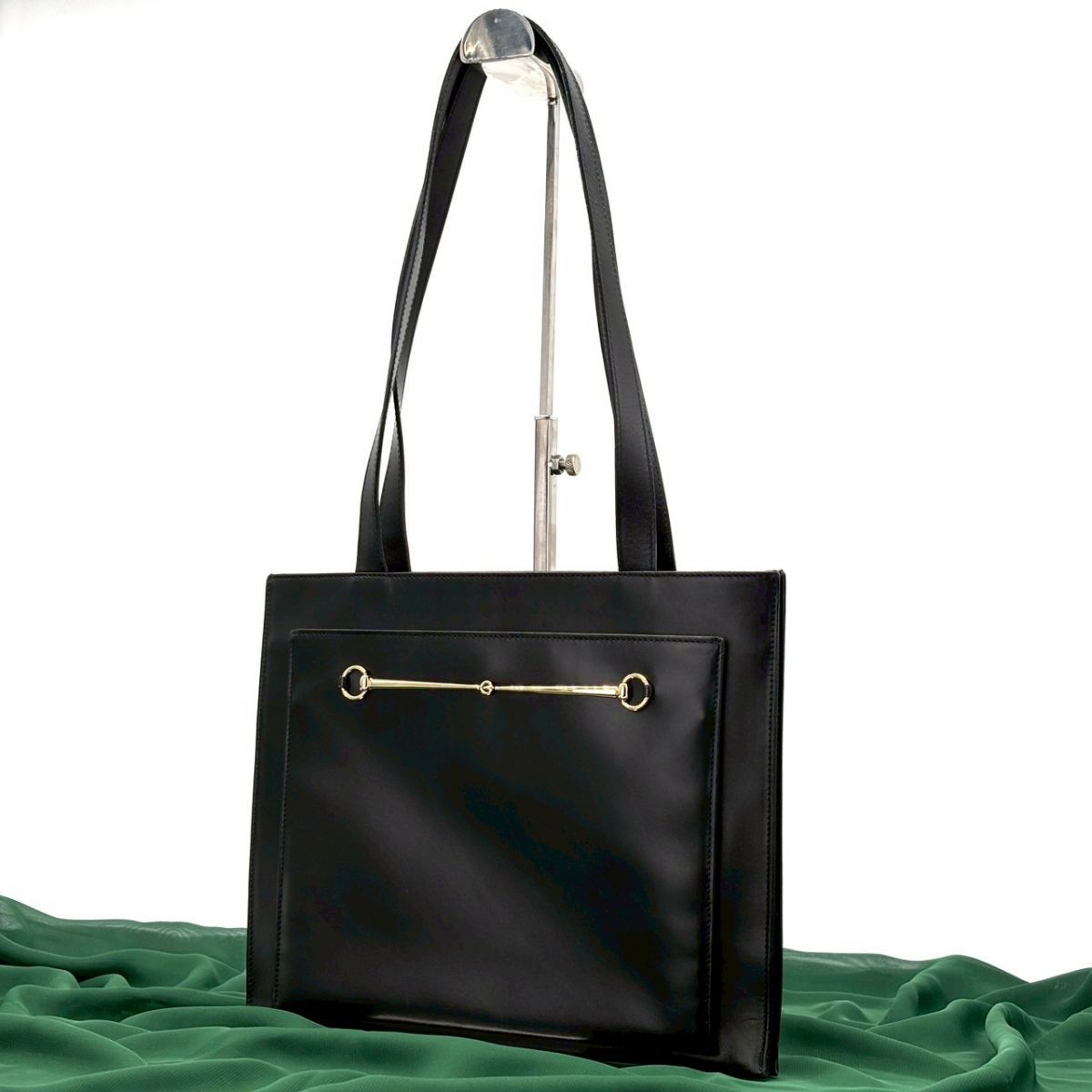 静寂に走る気品】 GUCCI ホースビット レザー ワンショルダーバッグ