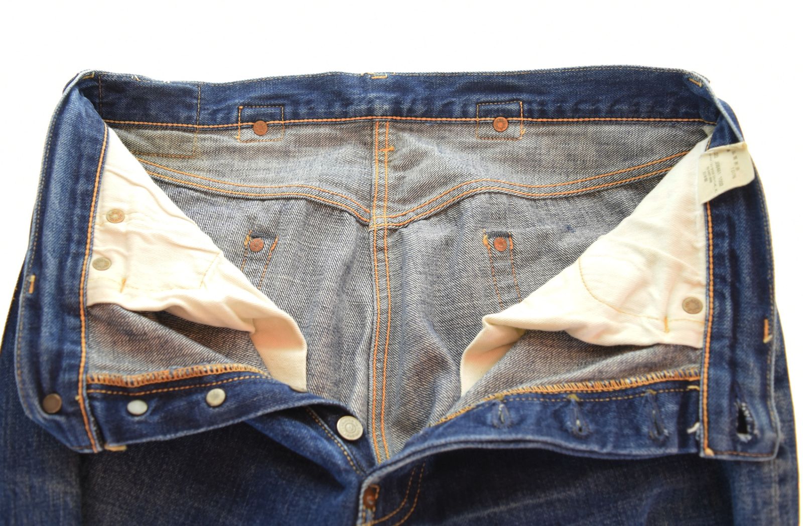 リーバイス Levi