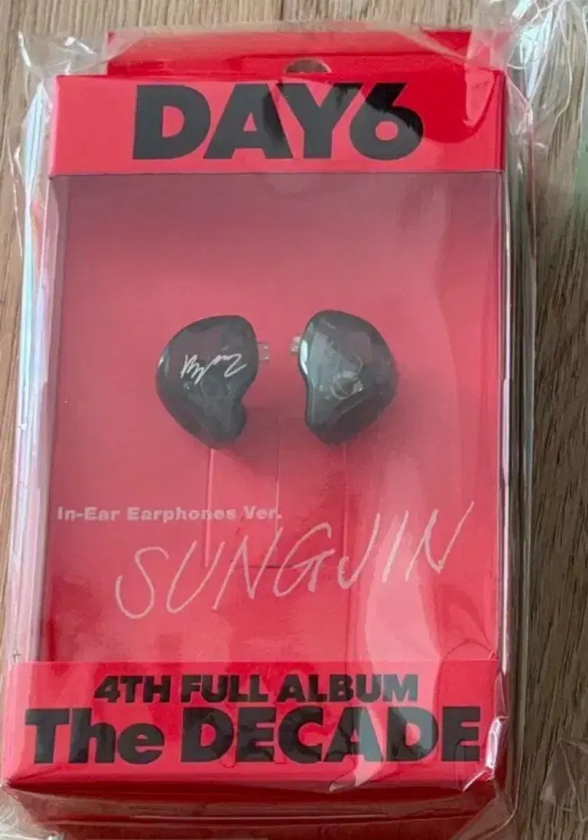 DAY6(デイシックス) IN-EAR イヤホン ソンジン(SUNGJIN) 未開封 新品