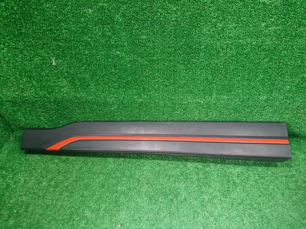 SK9 フォレスター 左フロントドアガーニッシュ 無塗装黒 (81831) 8,760円
