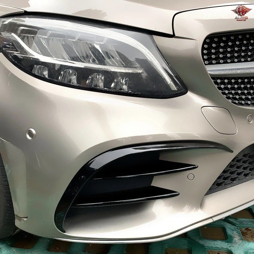 2個セット 車用フロントバンパースポイラースプリッターカバー Cクラス C200 C260 W205 2019+