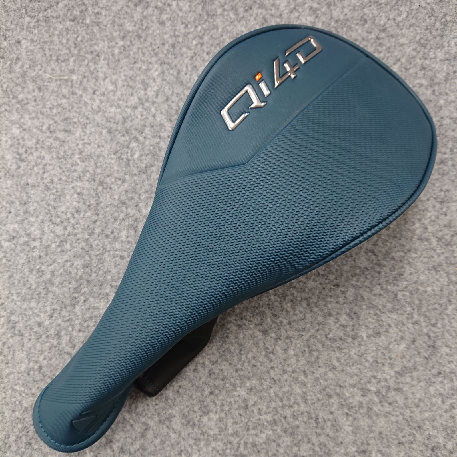 超美品！ テーラーメイド Qi4D ドライバー用 ヘッドカバー - メルカリ