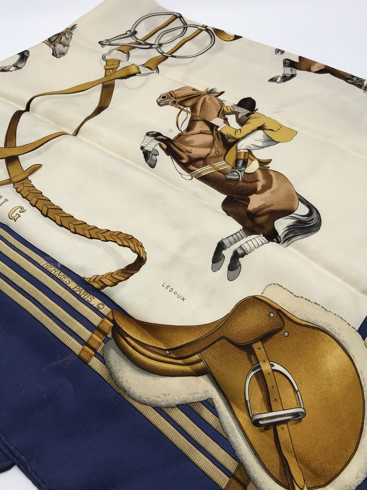 HERMES エルメス カレ90 大判スカーフ JUMPING ブルー系 2333 - メルカリ
