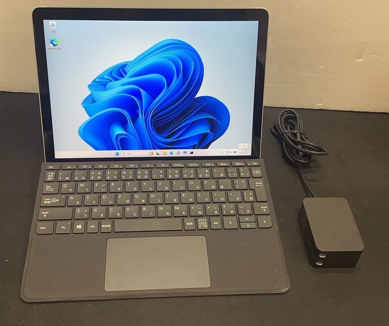 Microsoft Surface Go 2 / Pentium Gold 4425Y / 4GB / 64GB ++924468