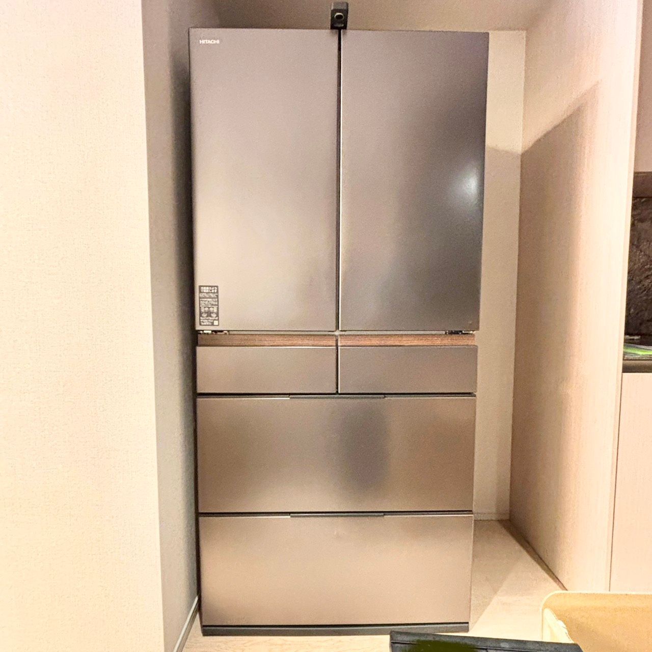 520 日立 R-GXCC67W(H) 670L 6ドア冷凍冷蔵庫 2024年製 フレンチドア 観音開き 日本製 HITACHI