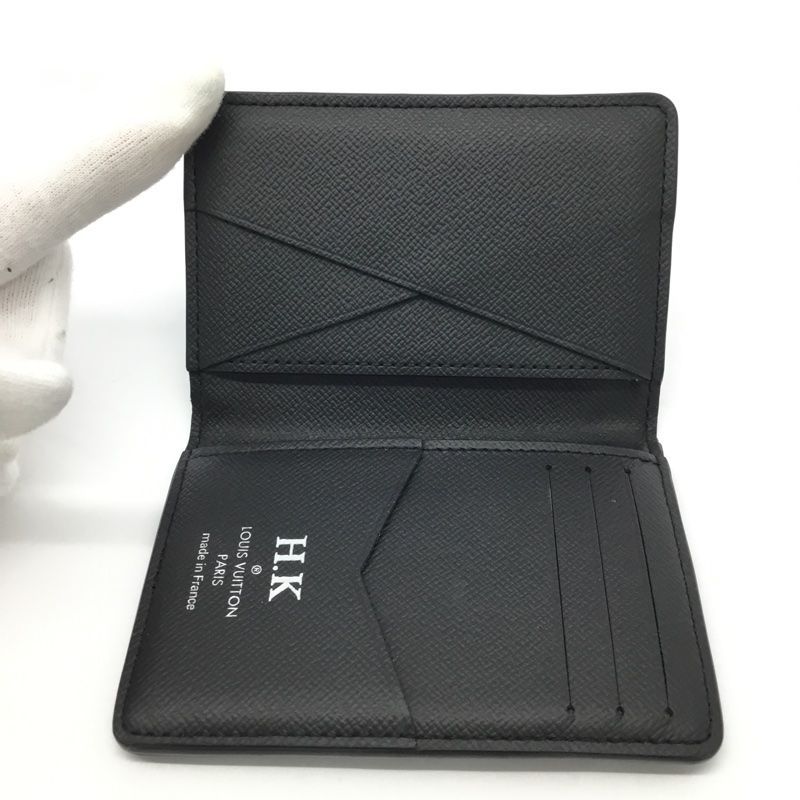 ルイヴィトン　名刺入れ　カードケース　※イニシャル刻印の跡あり　Ｔ.Ｓ OUIS VUITTON【ルイヴィトン】※イニシャル入り※ カードケース 名刺入れ