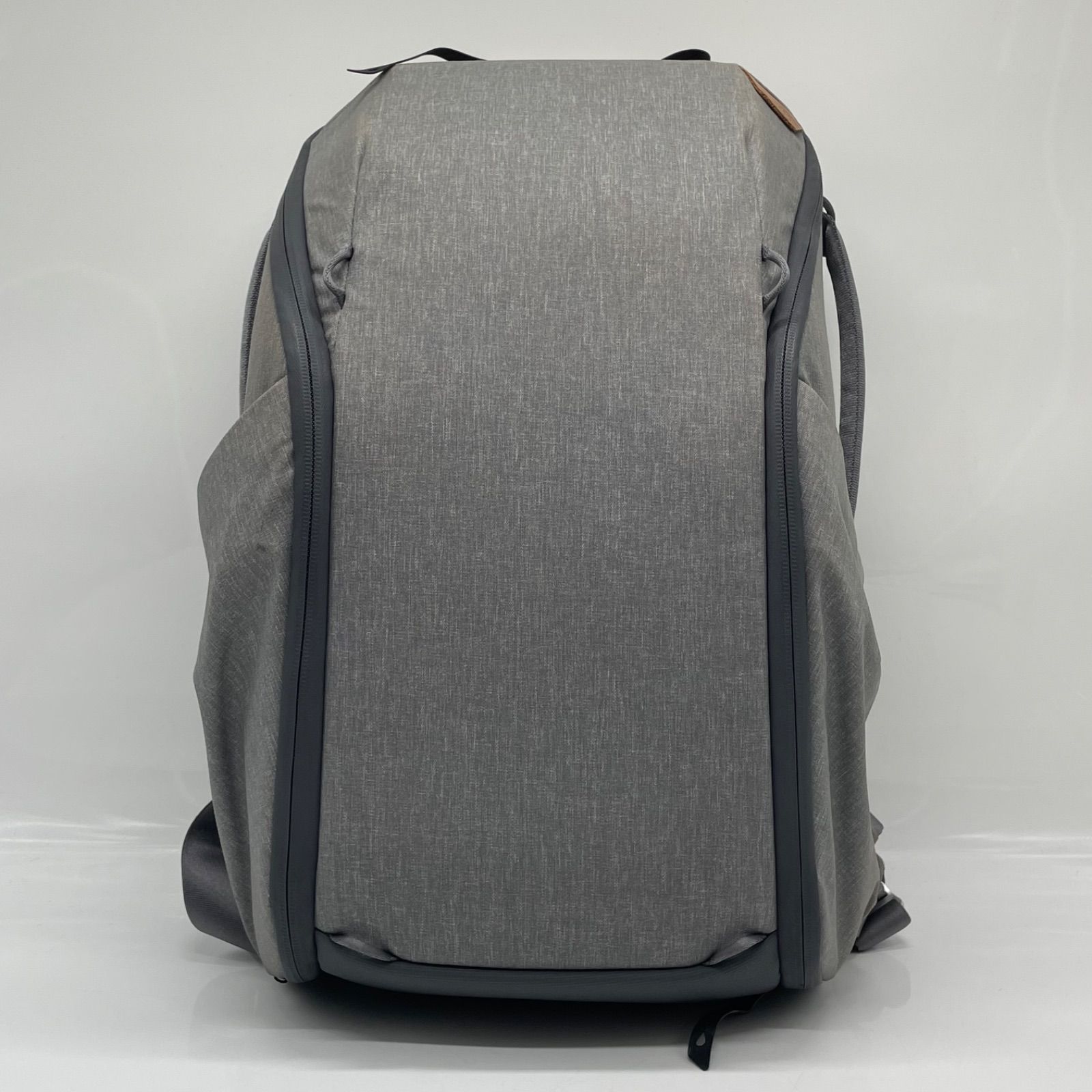 BN9279□ピークデザイン エブリデイ バックパック ジップ 20L グレー カメラバッグ