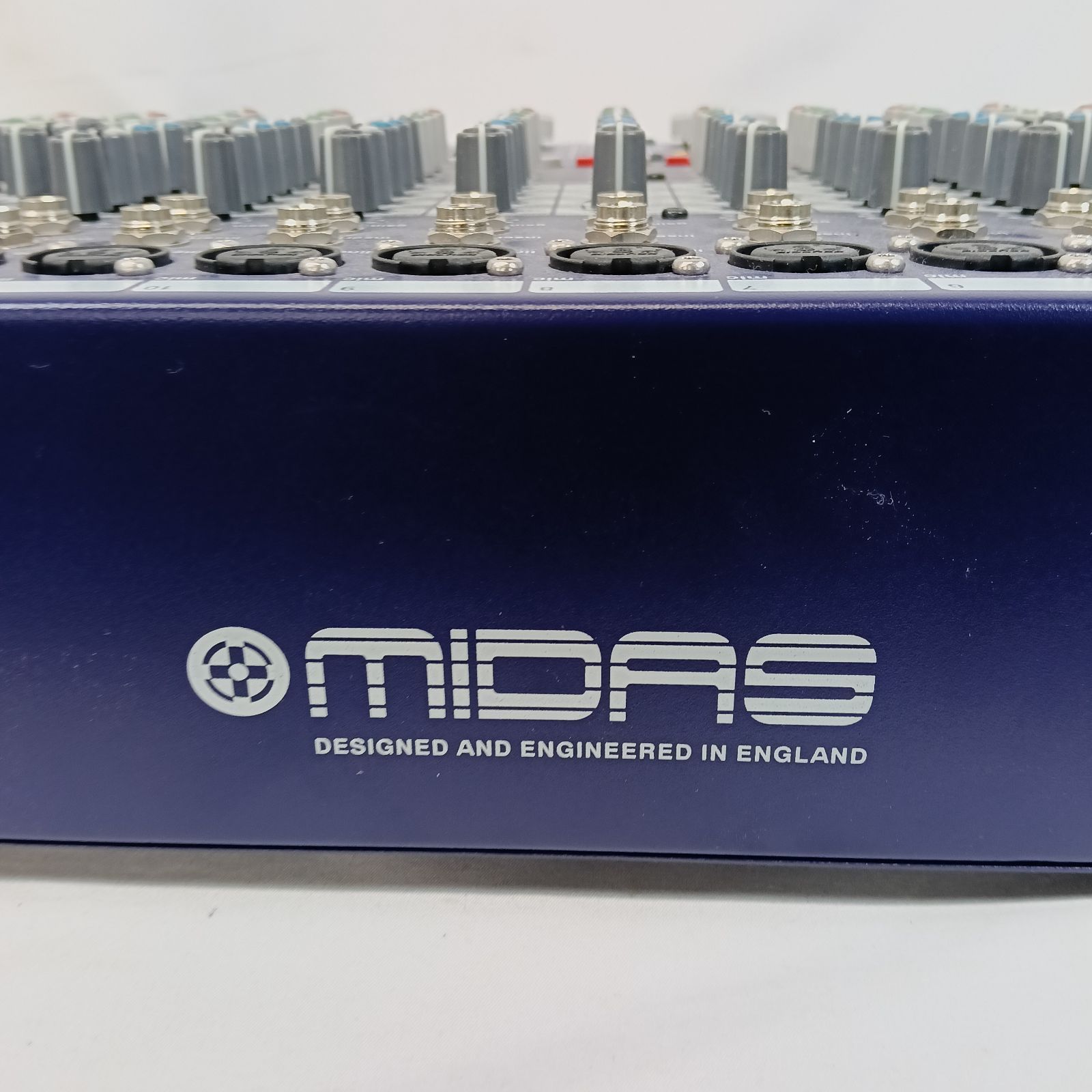 MIDAS DM16 アナログミキサー マイダス 16ch PA音響機材