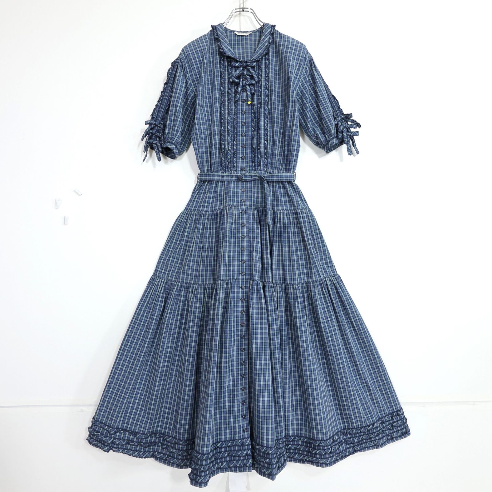 カネコイサオ★オリジナルチェックpt♪半袖ワンピース ネイビー系 前開き リボンいっぱい♪薄手 z21128
