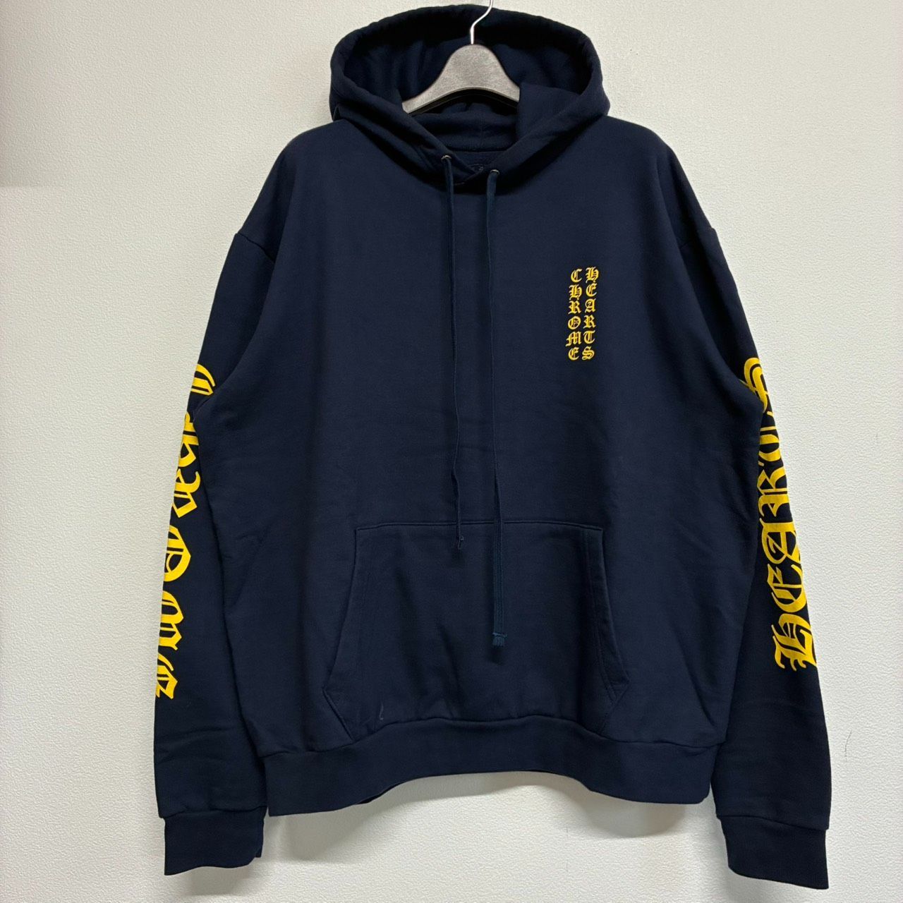 CHROME HEARTS Vertical クロムハーツ バーティカル ロゴ 紺 ネイビー 黄色 イエロー フーディー パーカー 長袖 トップス Lサイズ 極美品 2570