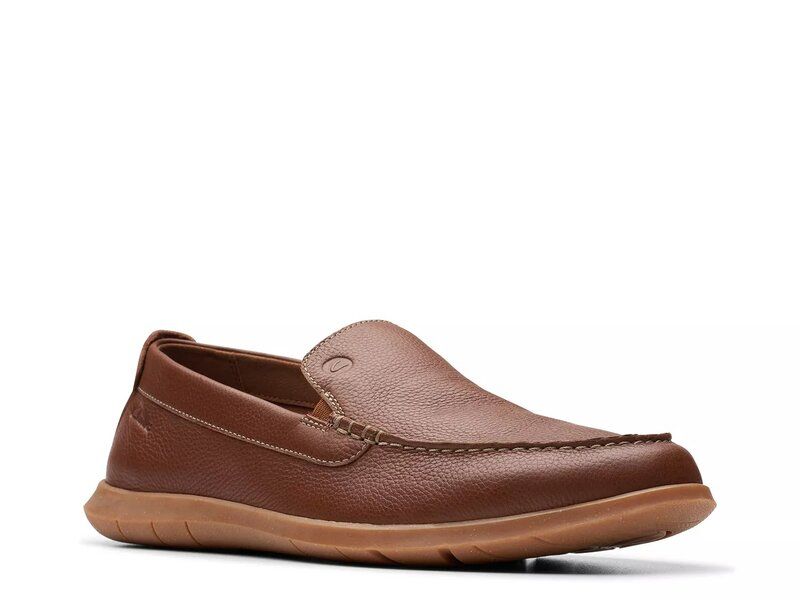 クラークス メンズ シューズ スリッポン・ローファー Clarks Flexway Step SlipOn Light Brown Leather ブラウン