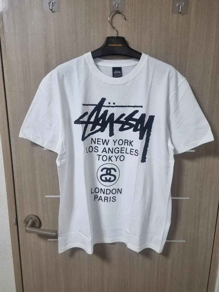 STUSSY ステューシー WORLD TOUR 半袖 L サイズ