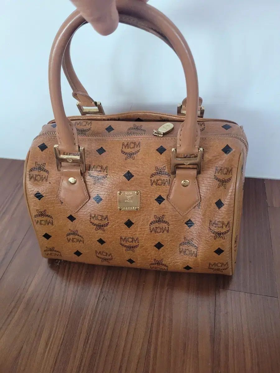 MCM トートバッグ ブラウン