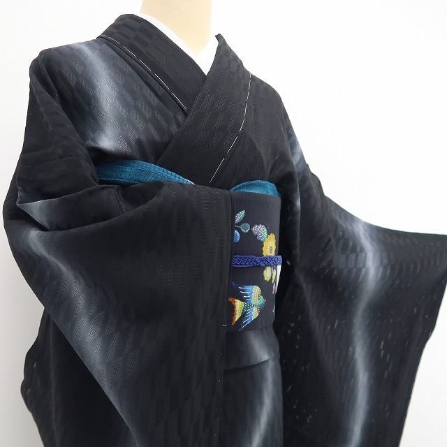 新品・夏小紋】和紗羅 紋紗 暈し 七宝 夏着物 仕付け糸付 お仕立て