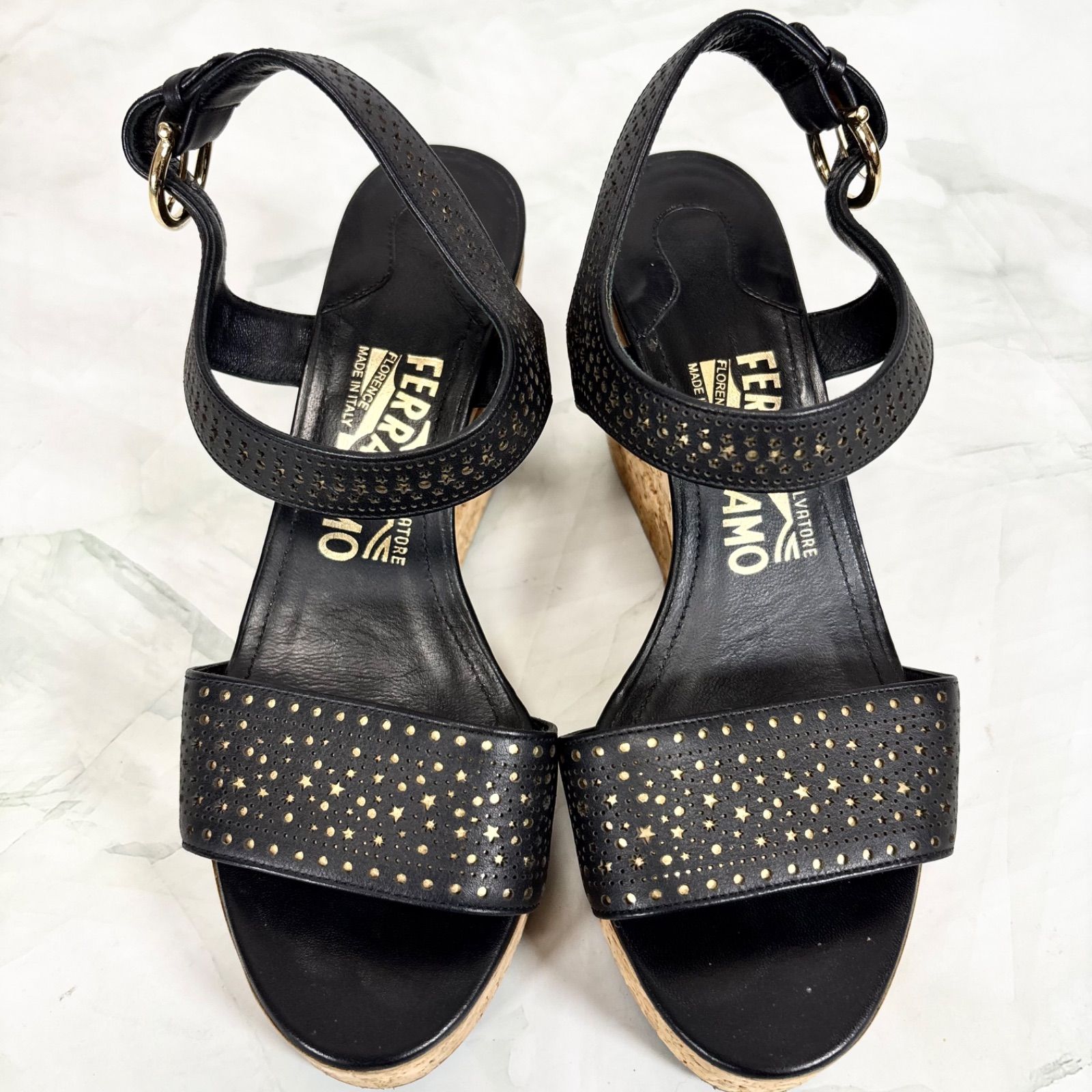 美品】サルヴァトーレフェラガモ Salvatore Ferragamo サンダル 