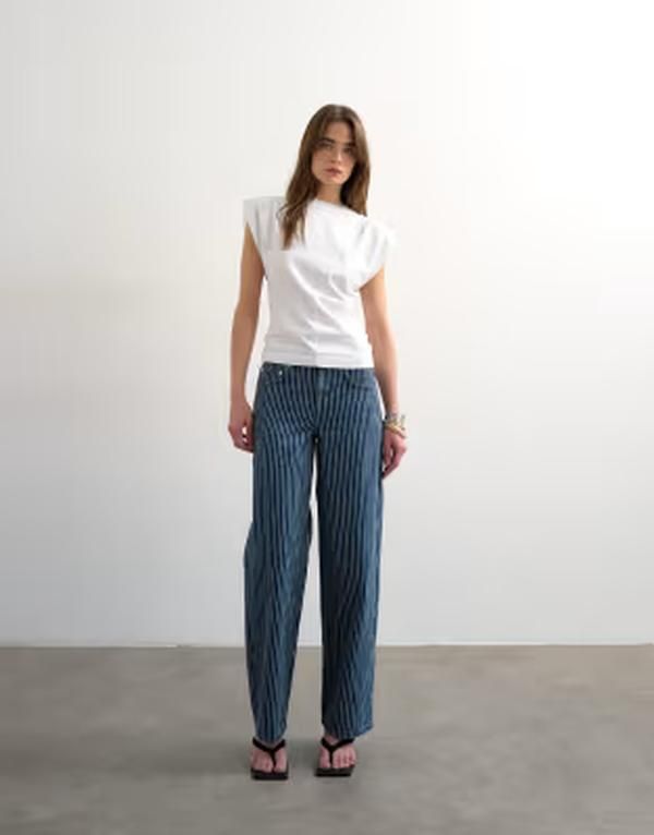 トップショップ レディース ボトムス デニムパンツ ローライズ ジーンズ Topshop cinch low rise relaxed jeanstripe STRIPE ストライプ