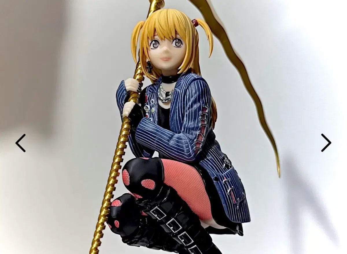ミサ フィギュア