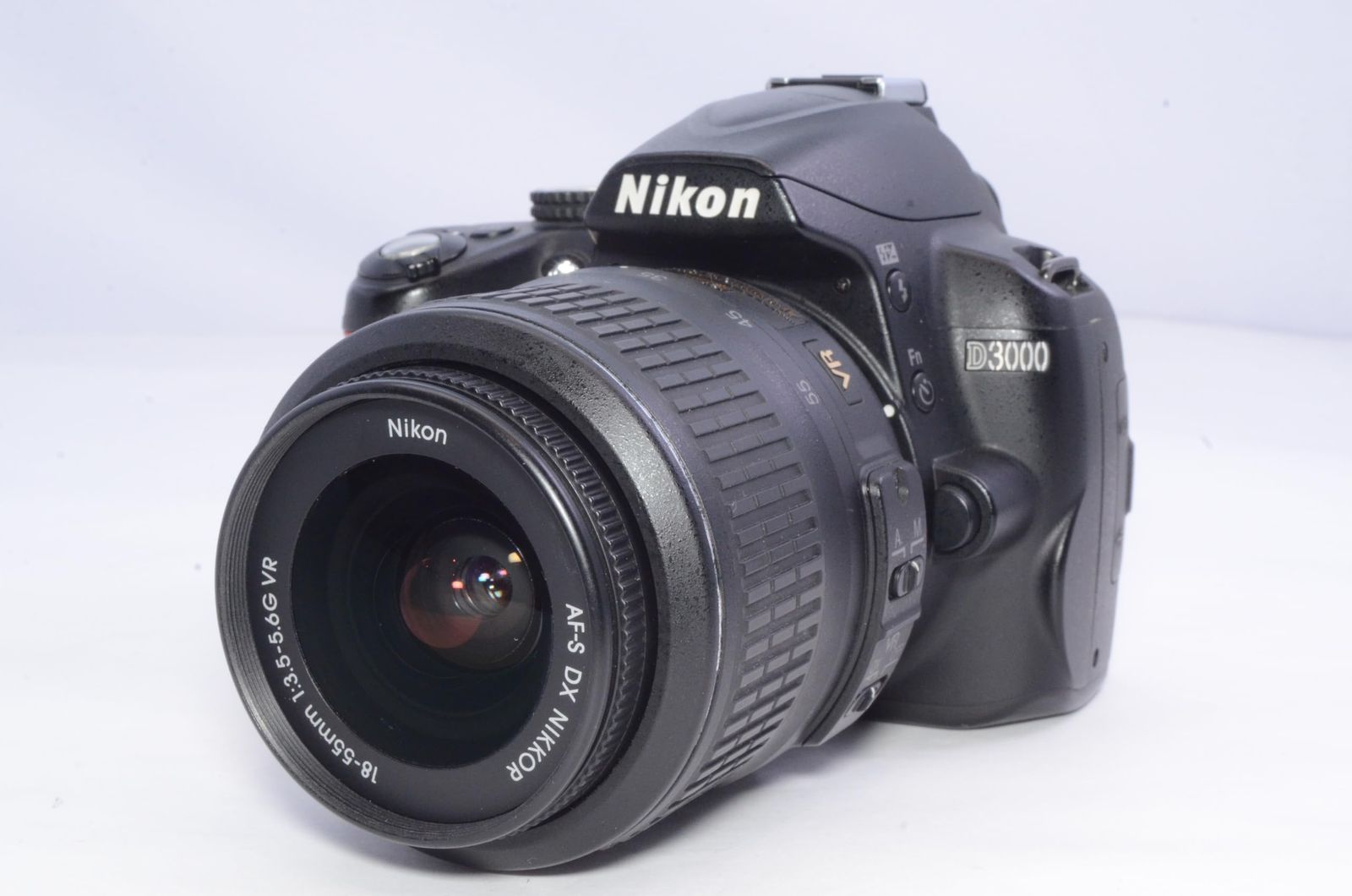 Nikon D3000 レンズキット 動作確認済み 実用良好 付属品あり デジタル