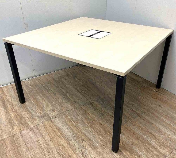 【中古品】コクヨ ワークフィットシリーズ 1200ワークテーブル ナチュラル