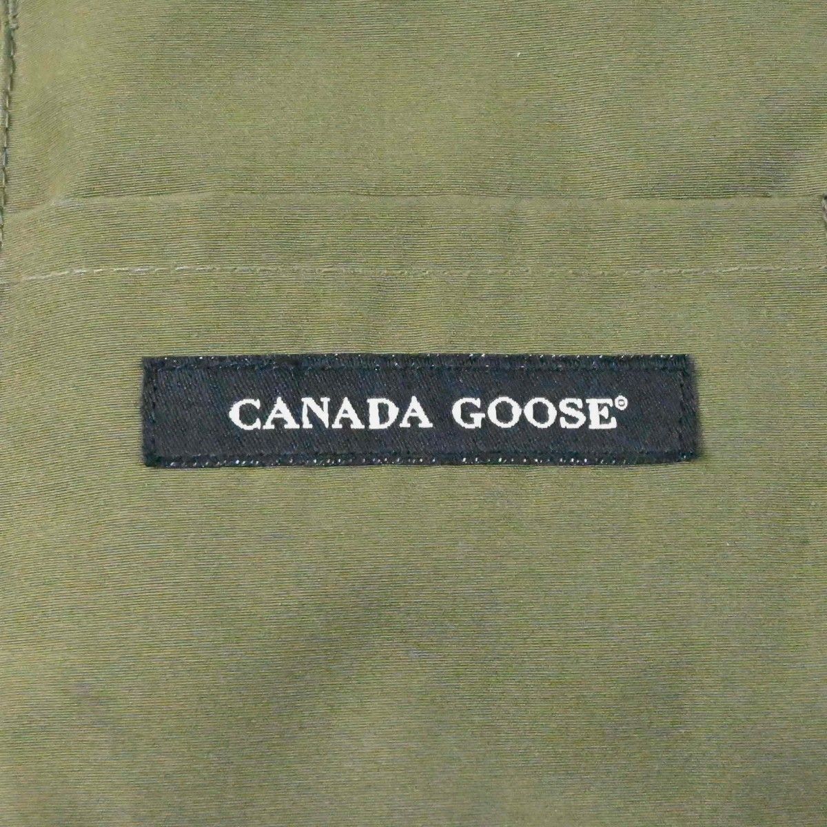 CANADA GOOSE カナダグース ダウンベスト XS カーキ K2606-k100 - メルカリ